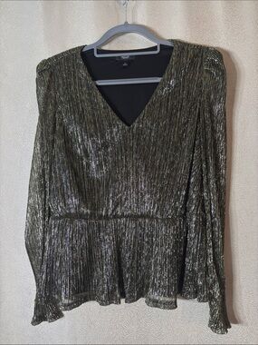 Simply Vera Vera Wang Metallic Olive gold shimmer blouse V-Neck Peplum Top 0372